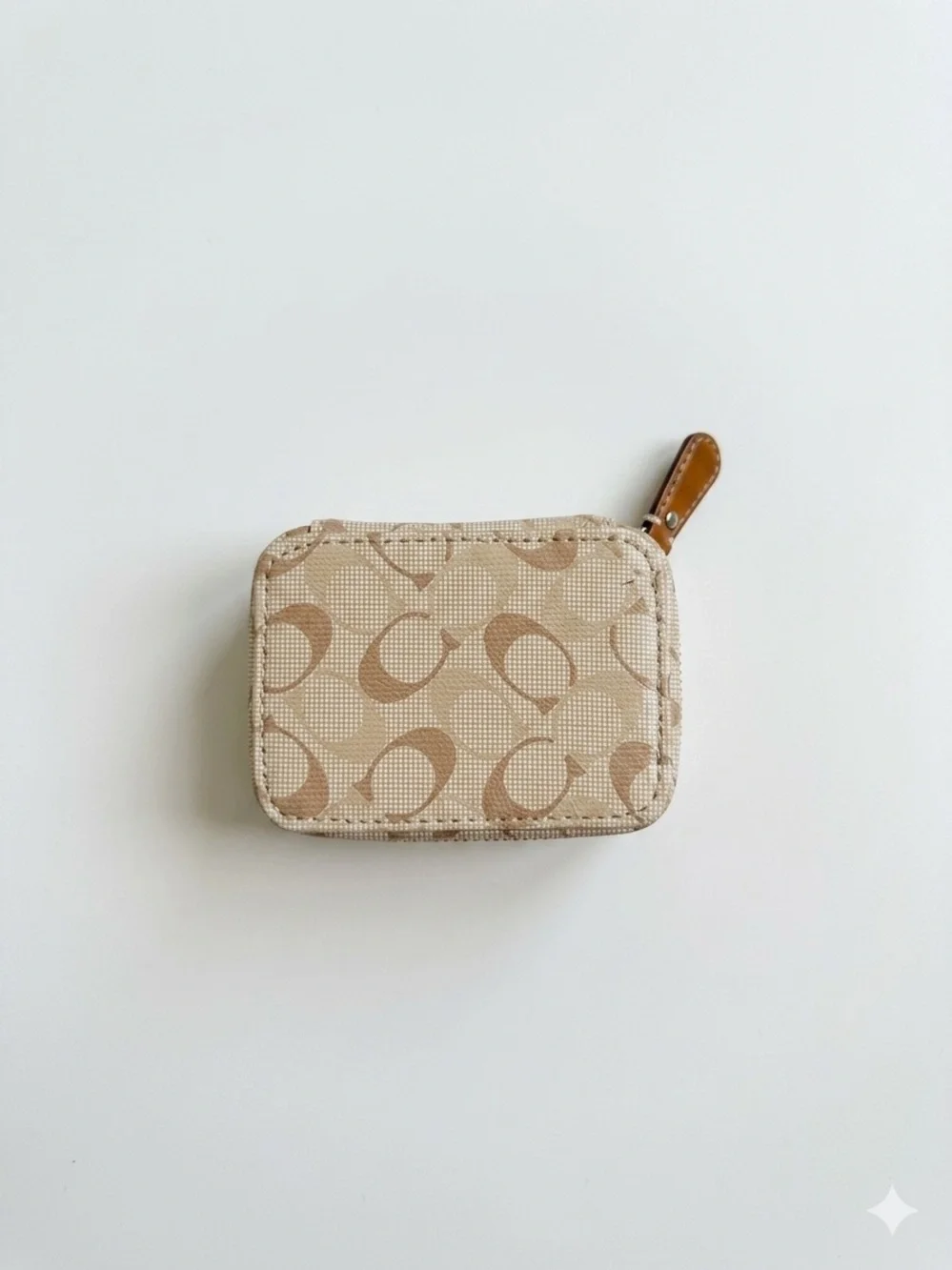 Coach Beige Signature Stripe Zip Pill, jewelry , Card Case